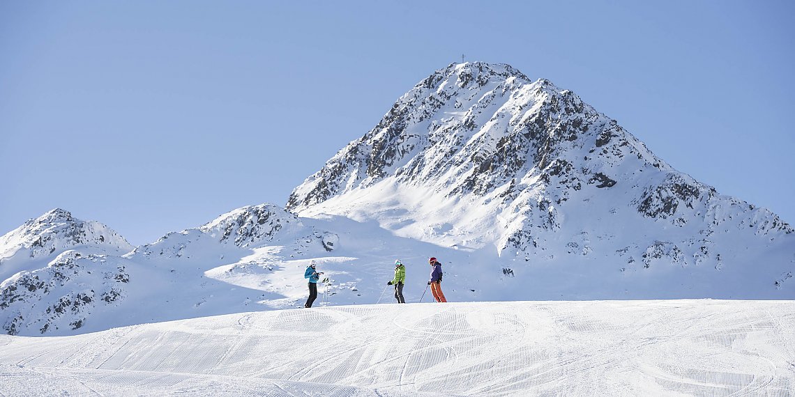 Schöneben - Ski fahren bei winterlicher Traumkulisse